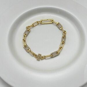 Tory Burch Elegant Gold Chain Bracelet